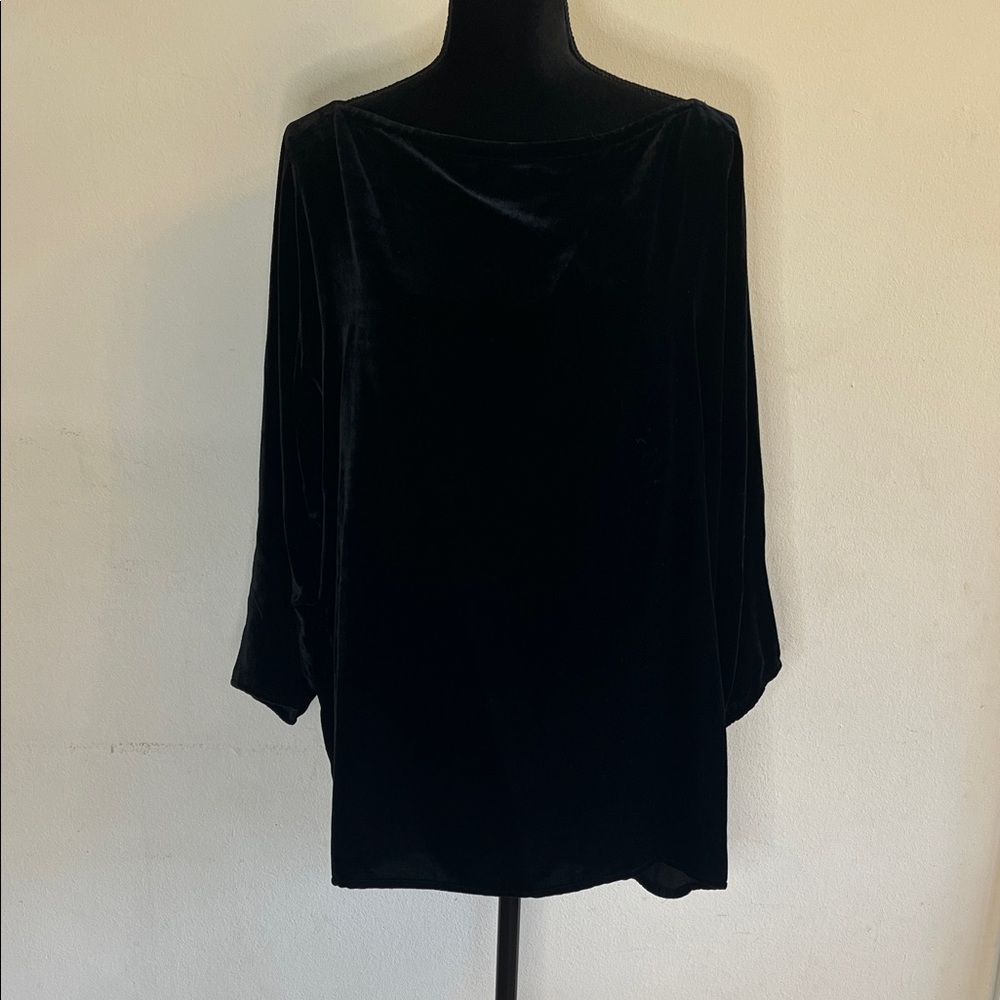 Jarbo Chic Black Velvety Top